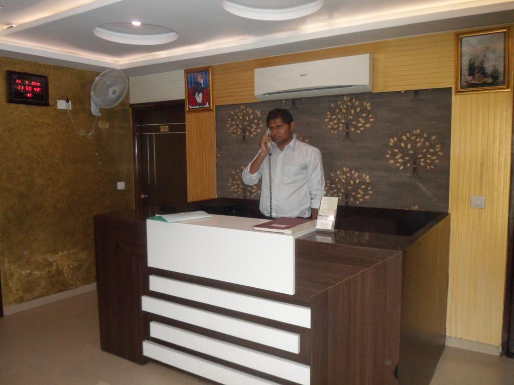 Hotel Silver Plaza Ahmedabad Extérieur photo